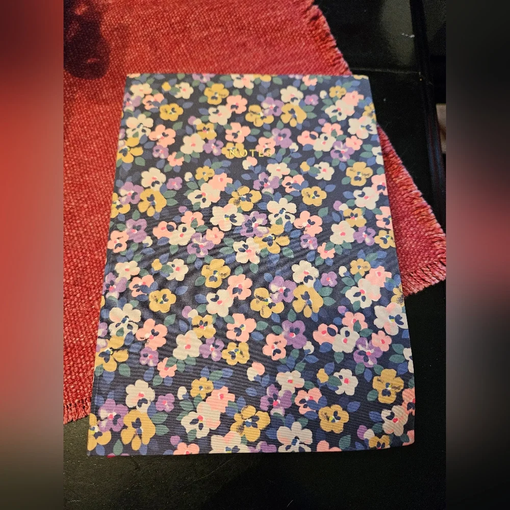 Cath Kidston Notebook. - Picture 1 of 4